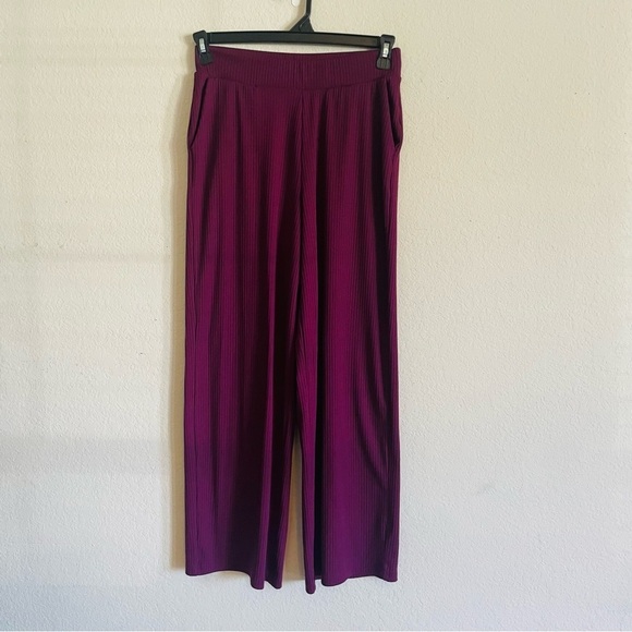 Time & Tru woman’s wide leg flowy pants size S ribbed pockets burgundy casual - Picture 2 of 8